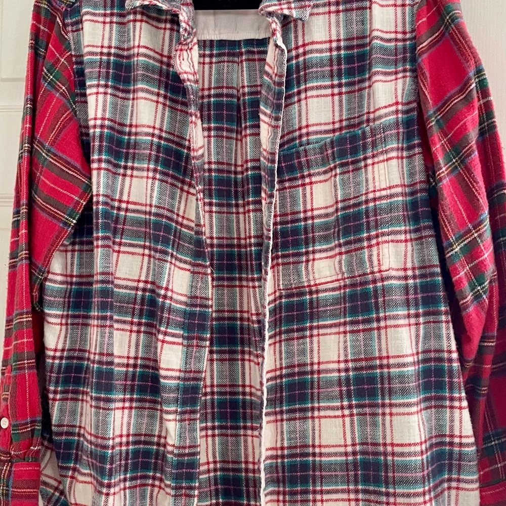 American Eagle Outfitters Multicolor Plaid Shirt